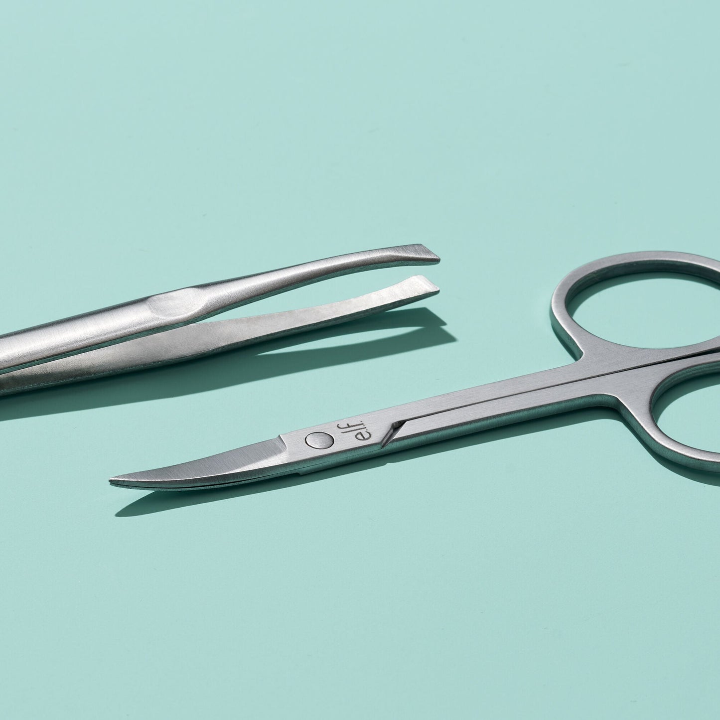 on-point-brow-kit-g1 011822_Brow-ToolSet-V1_0019-RGB_IGF.jpg