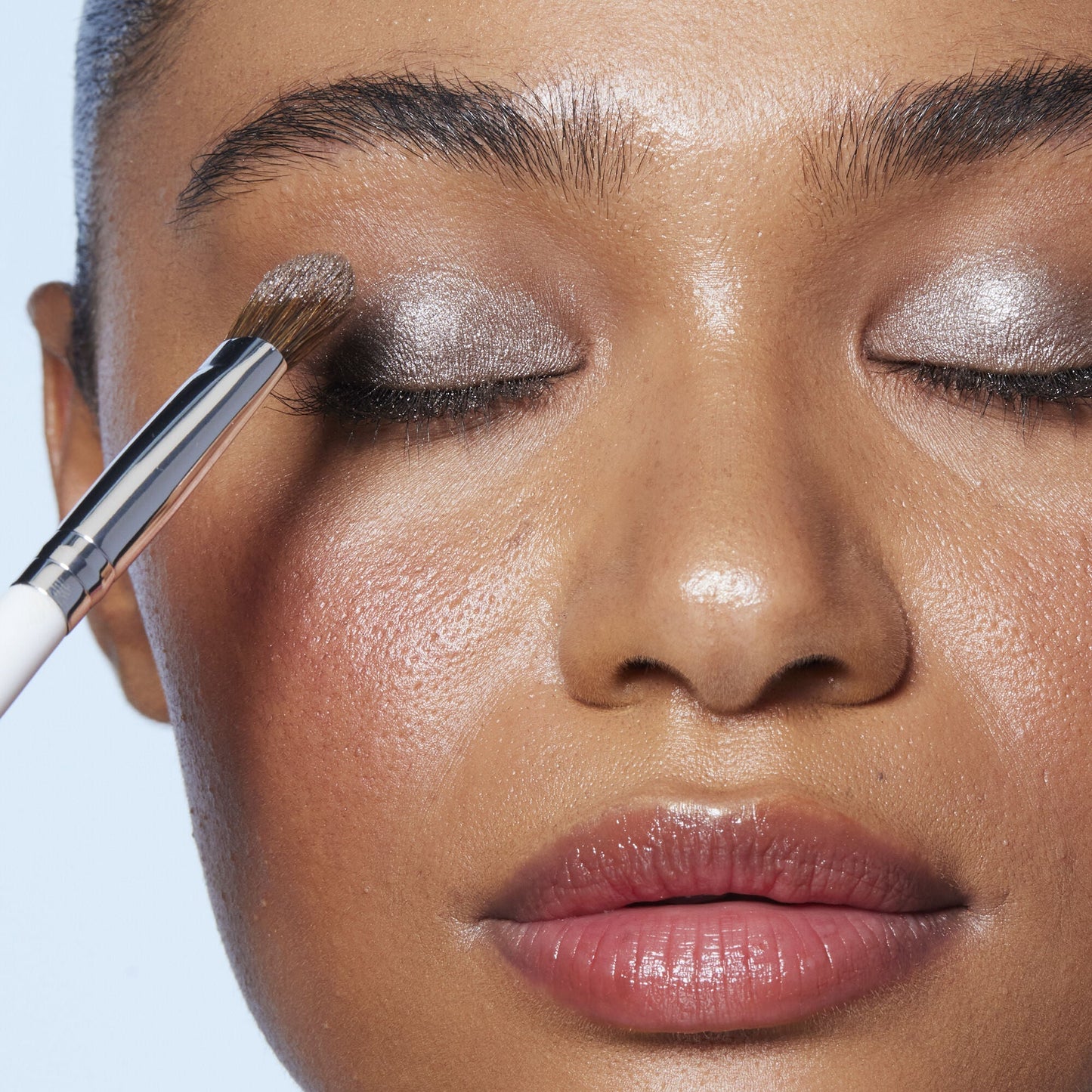 wide-tapered-eyeshadow-brush-n8 21994_Wide_Trapered_Eyeshadow_Brush.jpg
