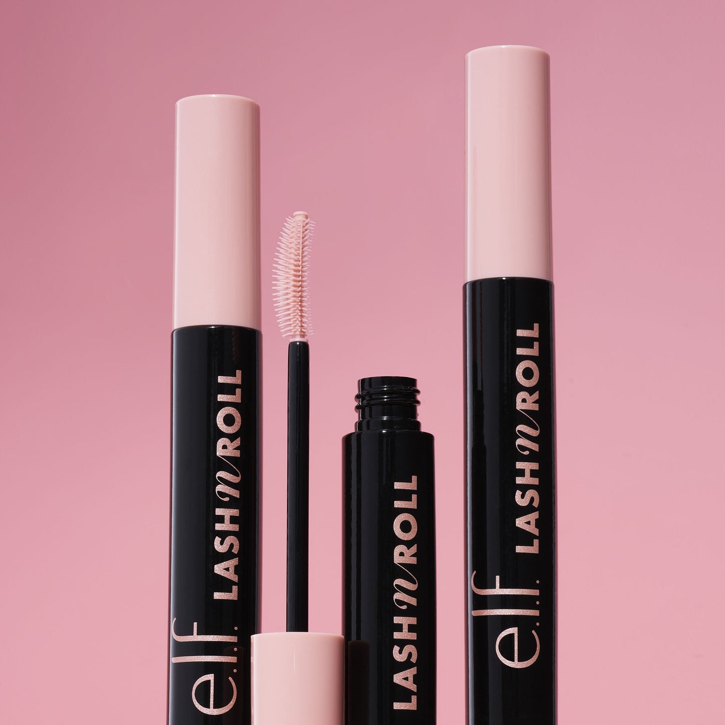 lash-n-roll-mascara-d9 062722_SL_LashNRoll_539_RGB_IGF.jpg
