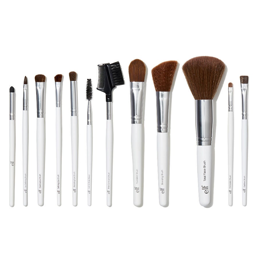 professional-set-of-12-makeup-brushes-e2 1810_ProfessionalCompleteSetof12BrusheswebA.jpg