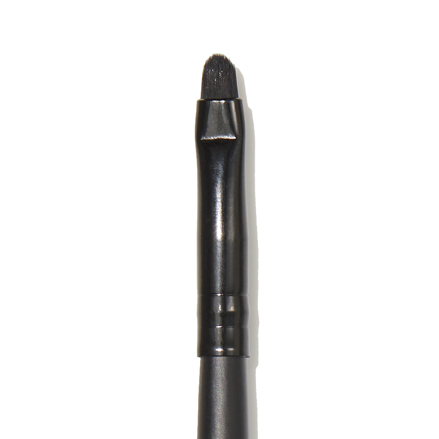 small-smudge-brush-a4 84001_SmallSmudgeBrush_2.png