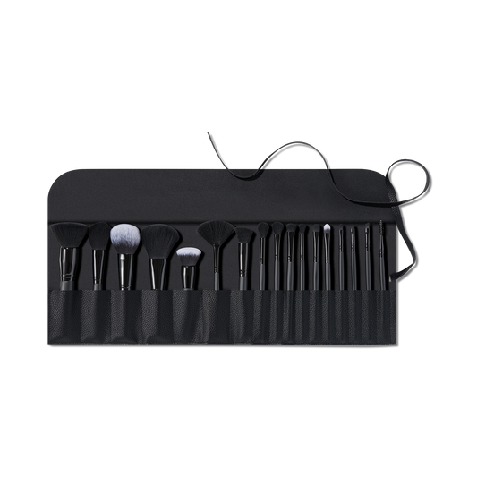 17-piece-ultimate-makeup-brush-set-and-travel-roll-s5 84673_TravBrushSet_AllBrush__590_OPEN_V3_R_R.png