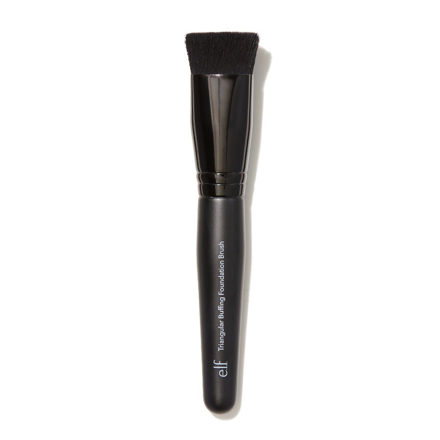 triangular-buffing-foundation-brush-z8 85106_a_TriangularBuffingFoundationBrushwebA.jpg