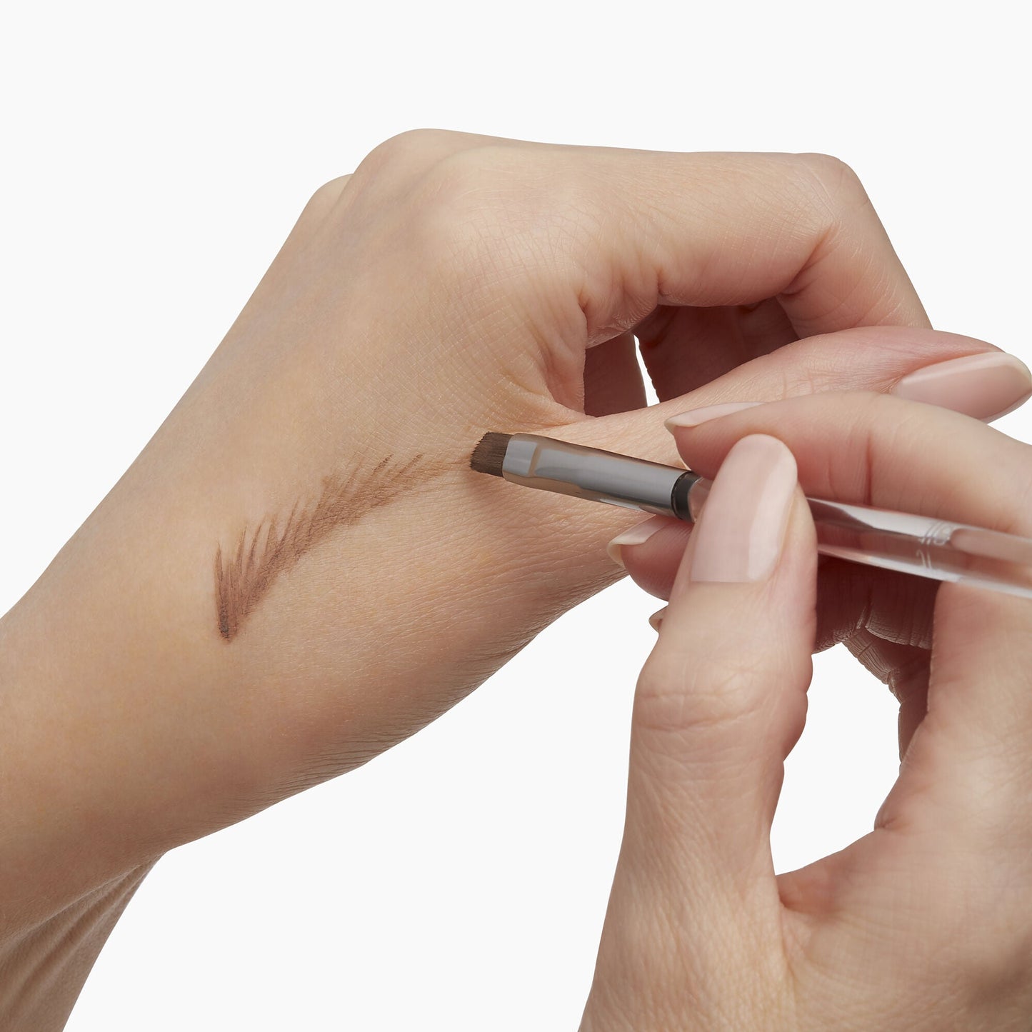precision-dual-sided-eyebrow-brush-d2 85315_PrecisionDualSidedEyebrowBrush_Model_V2.jpg