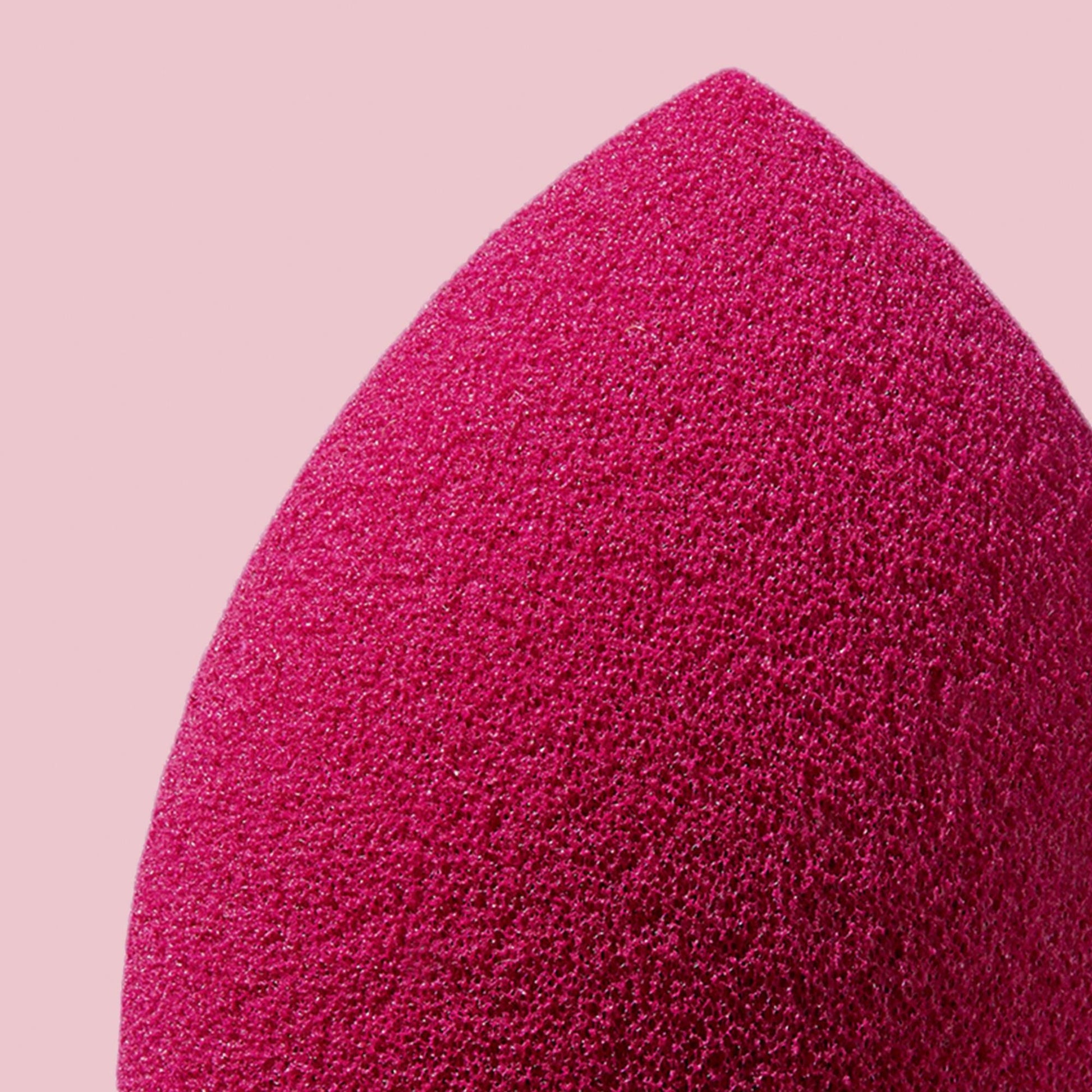 total-face-sponge-i6 totalfacesponge_082019_SL_025_A1_IGF_f00f12e5-eb4c-4725-999d-0776259919b8.jpg